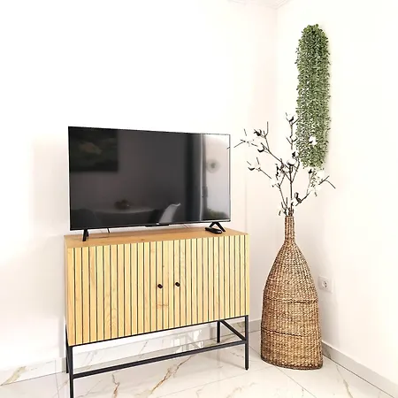 Ada's Nirvana, Heart Of Cristianos Apartman Los Cristianos